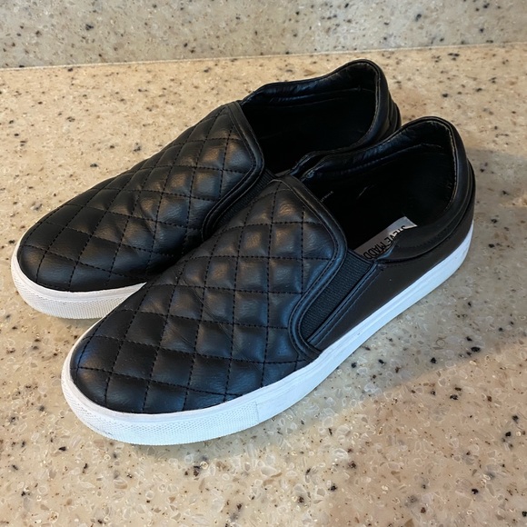 Steve Madden Shoes - Steve Madden “Ellen” Size 7